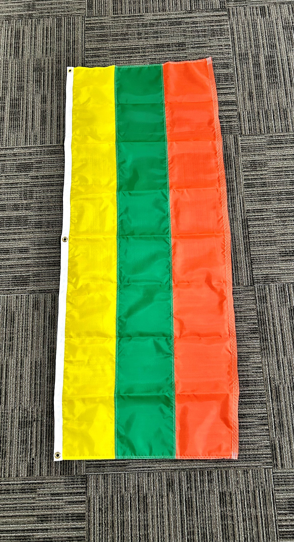 5'x2' 3-Striped Nylon flag - FM Yellow/Irish Green/Orange — Flags Unlimited